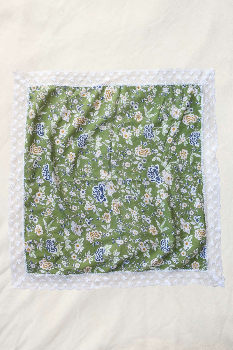 Vintage Lace Scarf in Grassy Green Florals