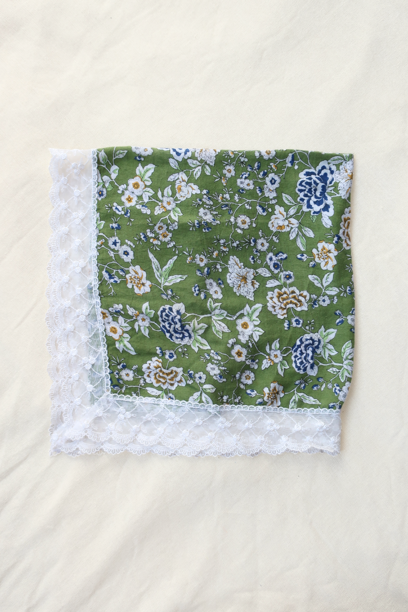 Vintage Lace Scarf in Grassy Green Florals