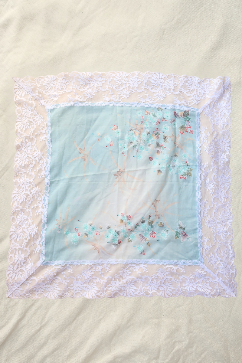 Vintage Lace Scarf in Crystal Blue Florals
