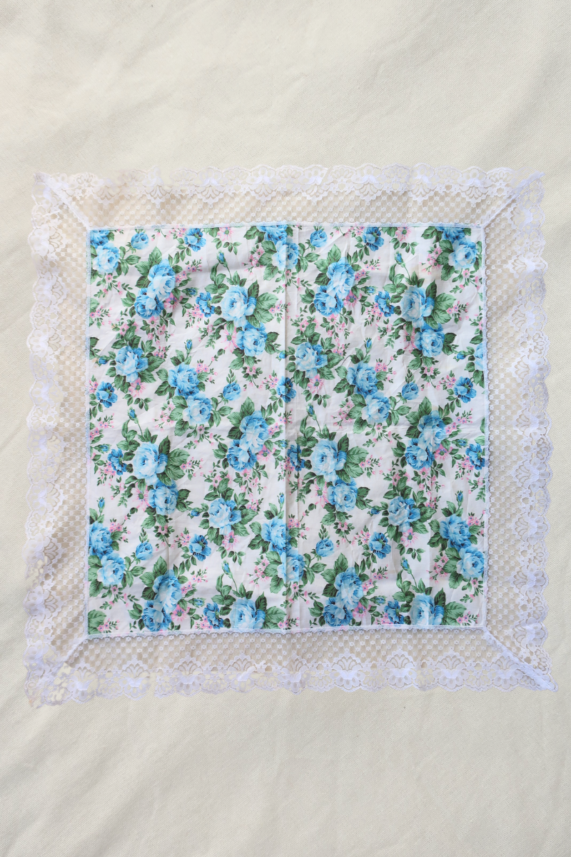 Vintage Lace Scarf in Cottage Blooming Roses