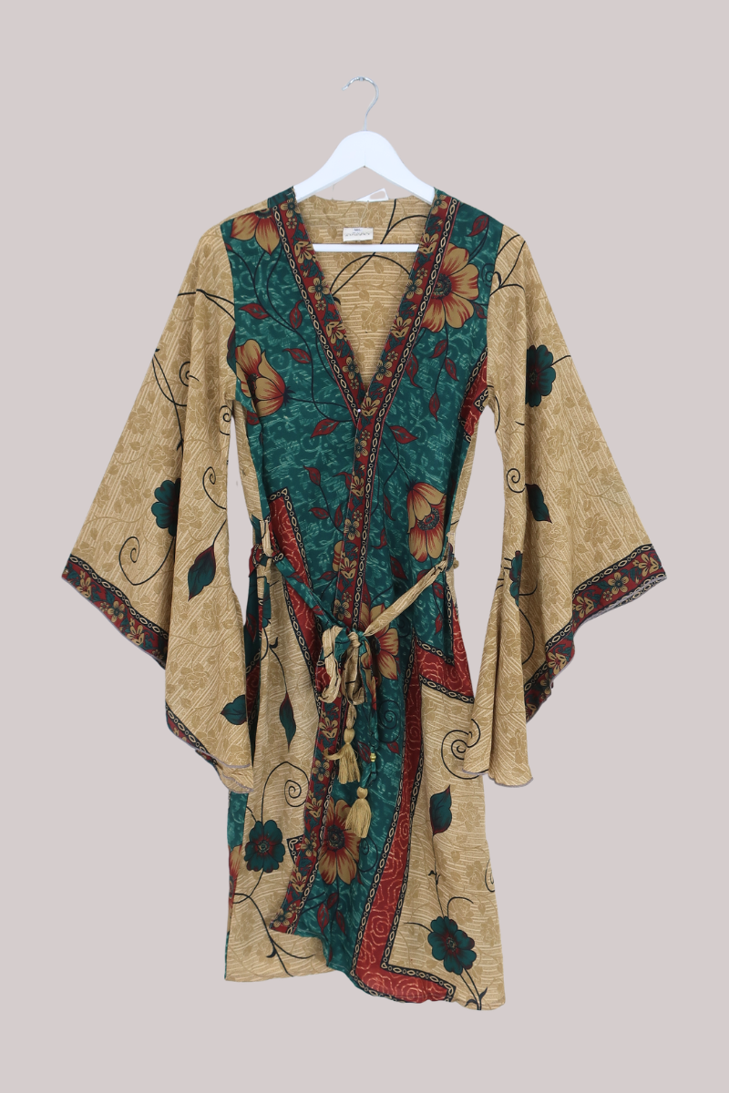 Gemini Kimono in Gold Spiralling Vines - Size M/L