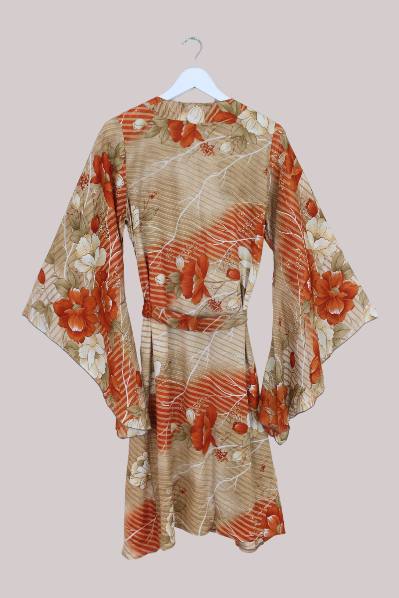 Gemini Kimono in Sunrise On The Garden - Size L
