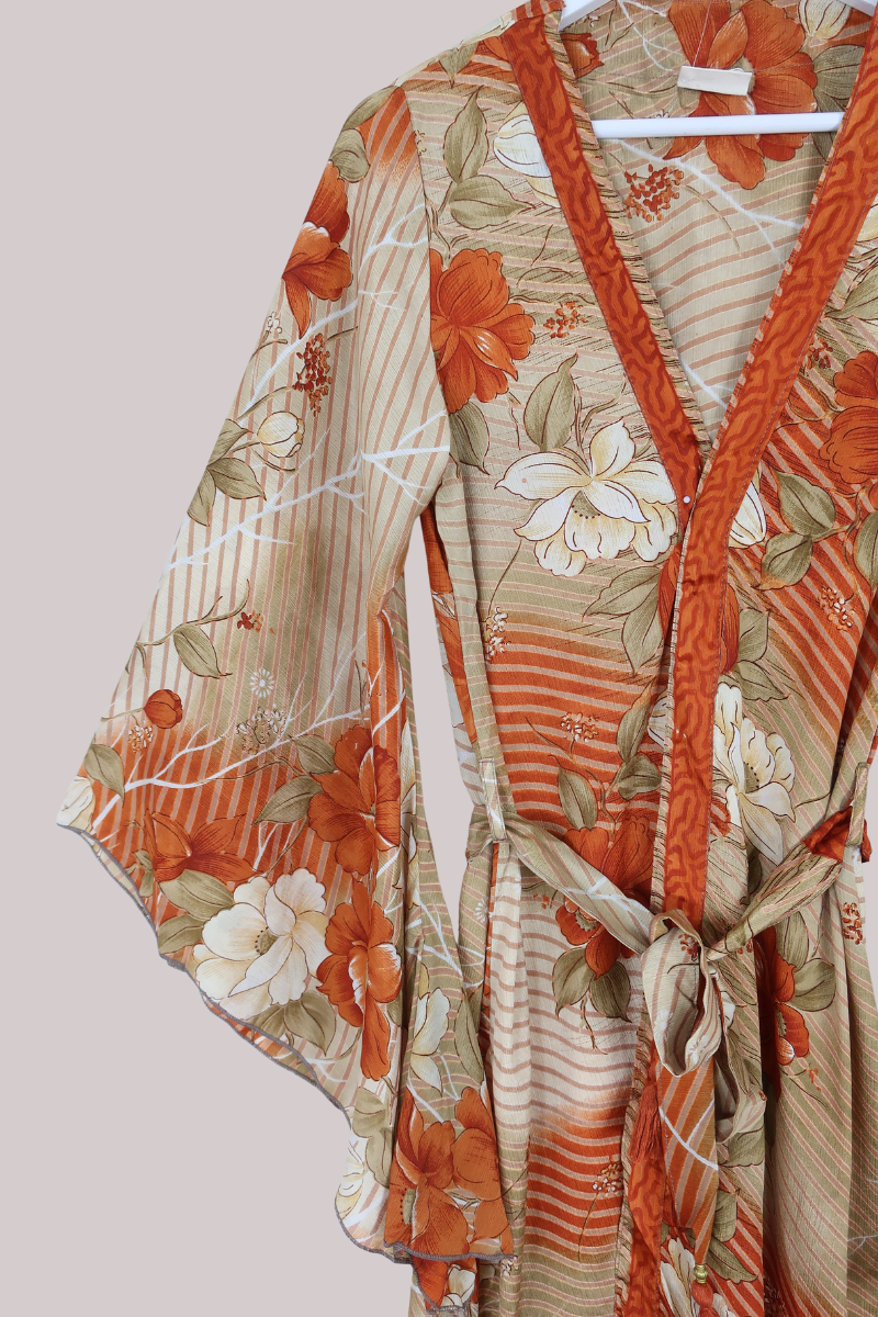 Gemini Kimono in Sunrise On The Garden - Size L