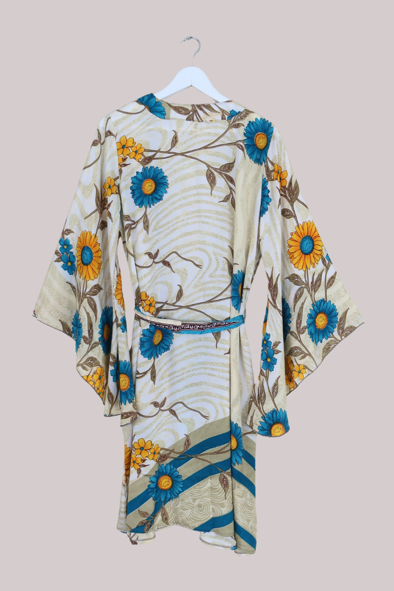 Gemini Kimono in Wall Climbing Sunflowers - Size L/XL