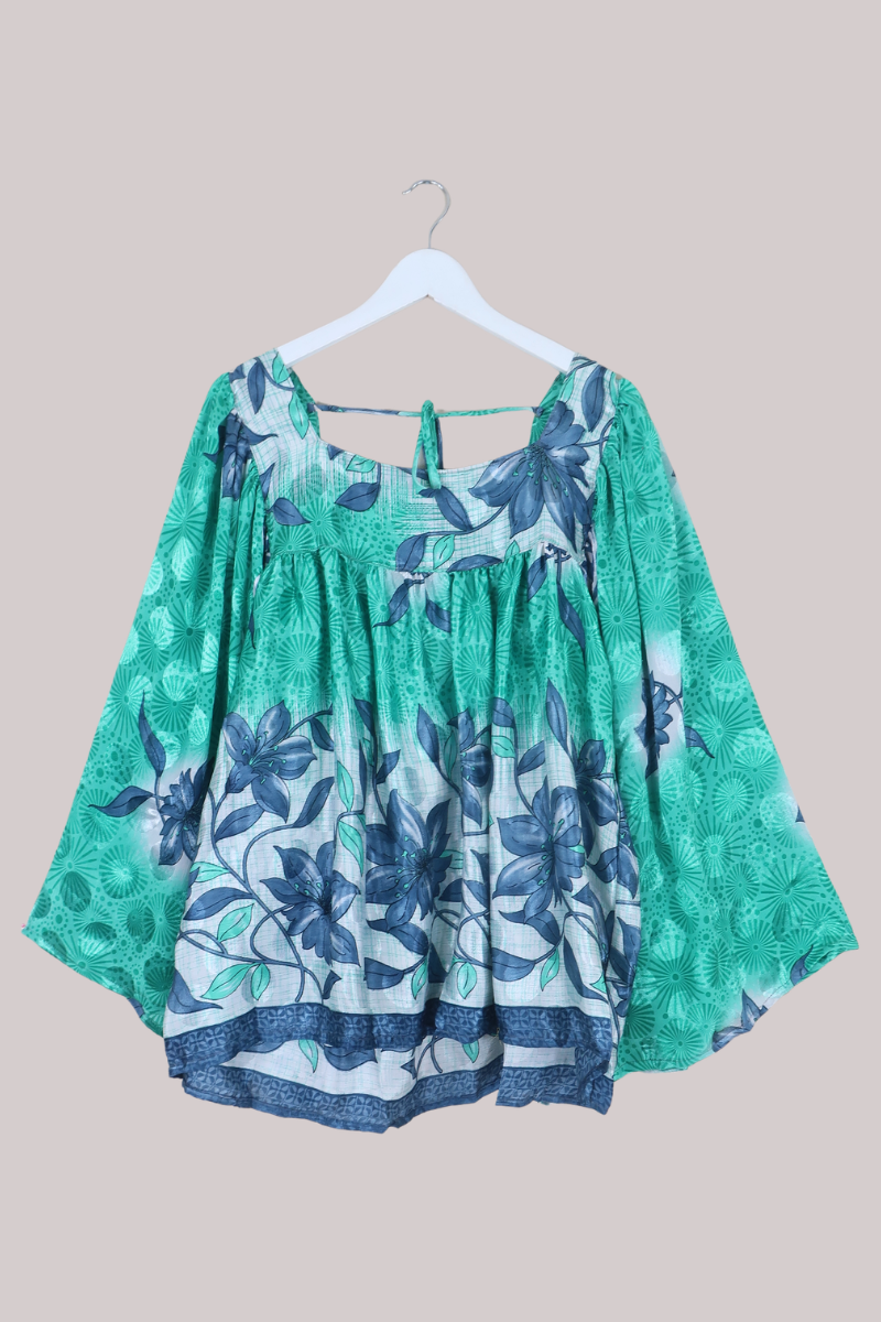 Honey Top in Glimmering Lake Lillies - Free Size