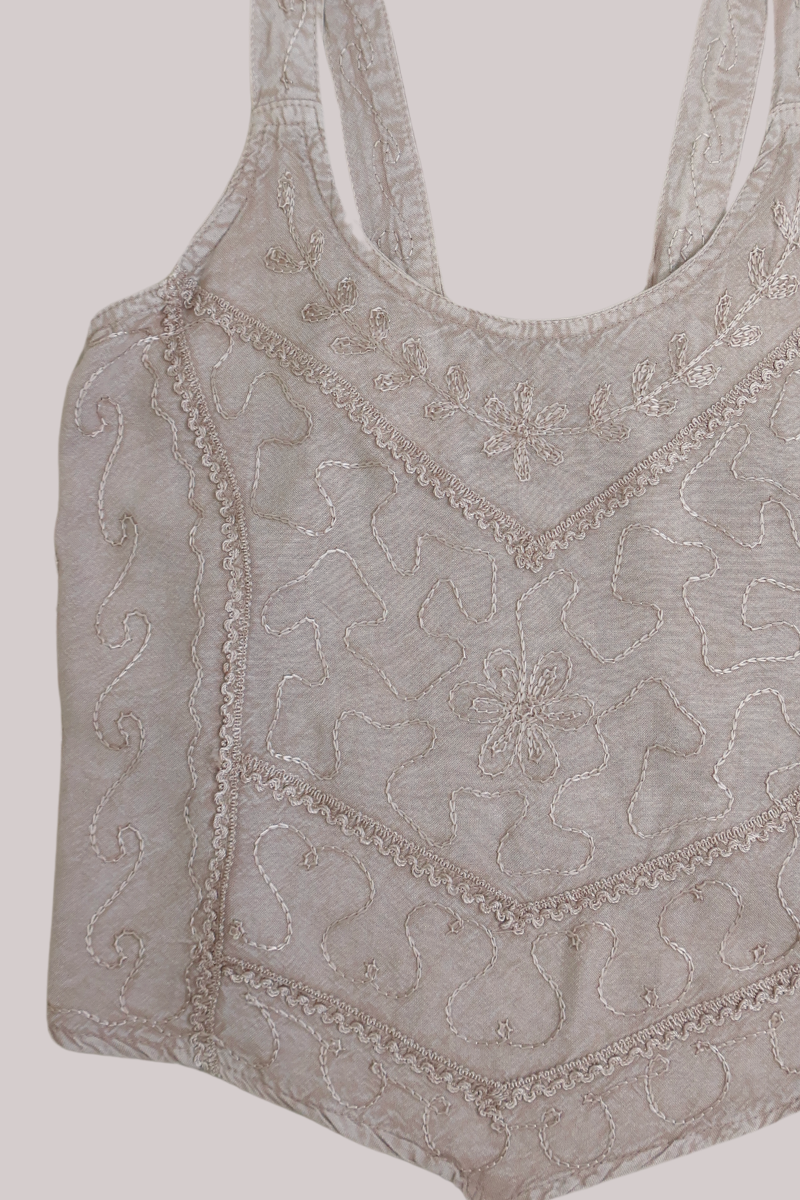 Embroidered Handkerchief Top in Maple White - Free Size