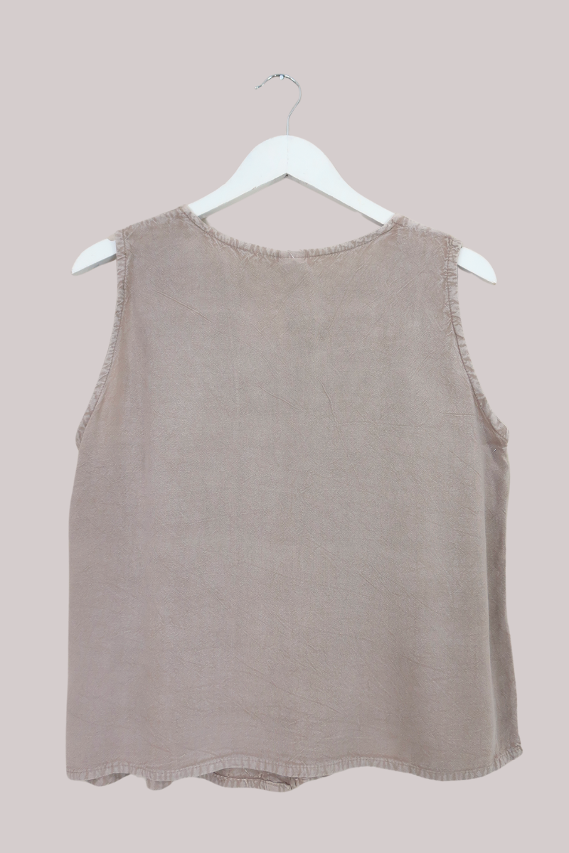 Embroidered Waistcoat Vest Top in Maple White - Free Size