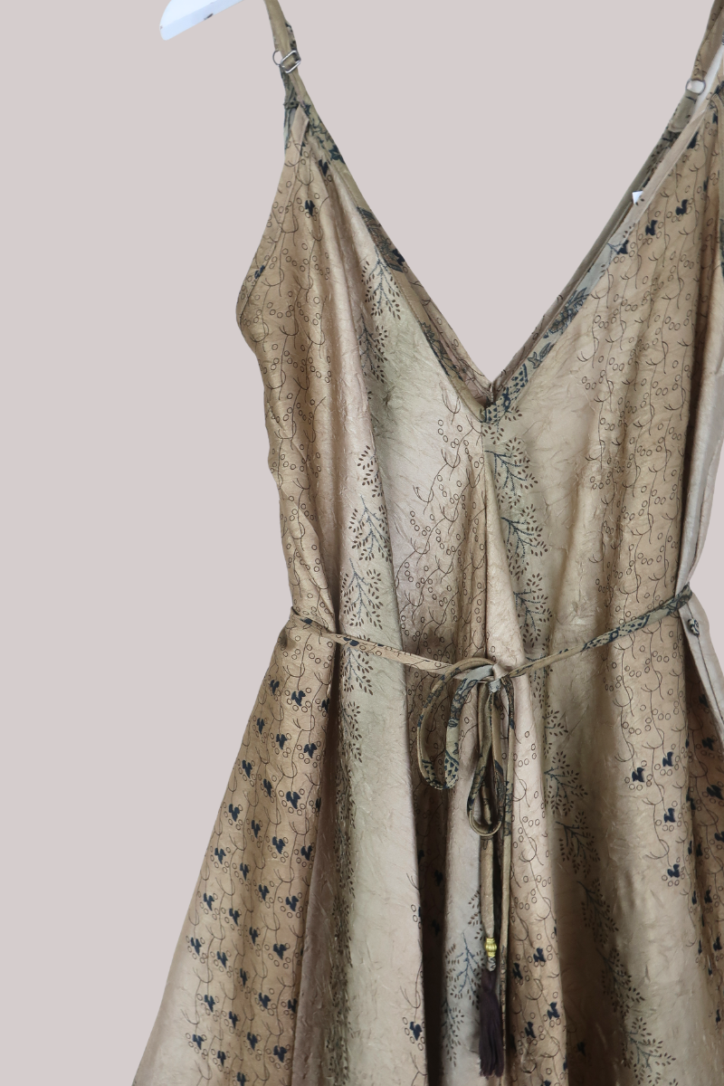 Winona Vintage Sari Jumpsuit in Pewter Florals - Size L