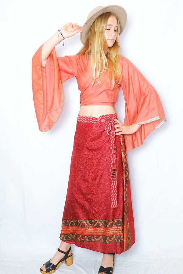 River Reversible Wrap Skirt - Vintage Indian Sari - Raspberry & Peanut Zigzags - Free Size