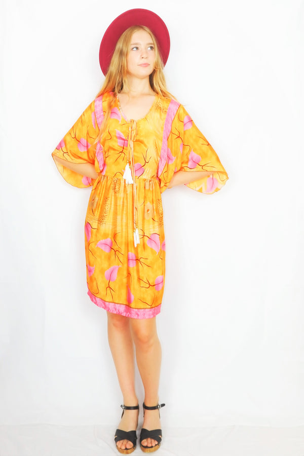 Angelica Mini Angel Sleeve Kaftan - Cantaloupe & Baby Pink Falling Leaves - Free Size S/M