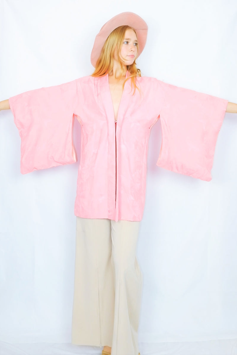 Vintage Kimono - Baby Pink Flora - Free Size