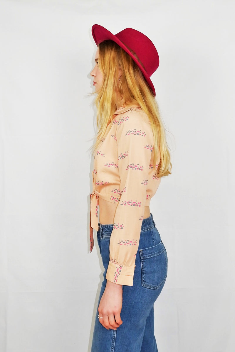 Vintage 70's - Salmon Graphic Print Tie Crop Top - Size XS