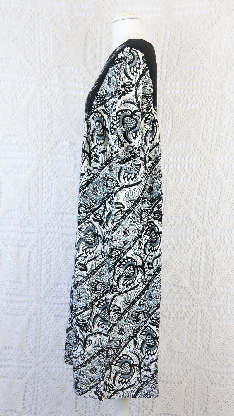 Vintage Indian Cotton Smock Dress - Black & White Embroidered Floral - Free Size S to XXL