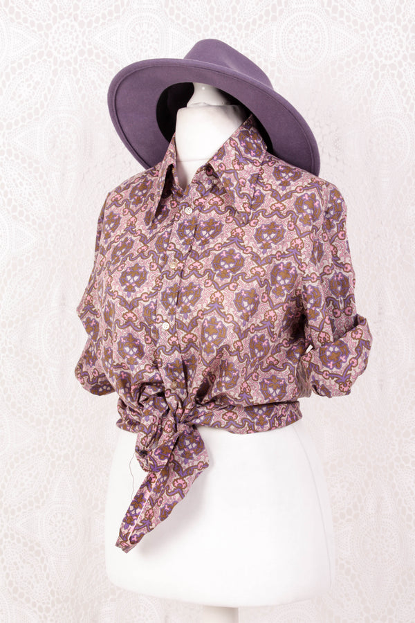 Vintage Shirt - Violet & Pink Graphic Print - Size M/L