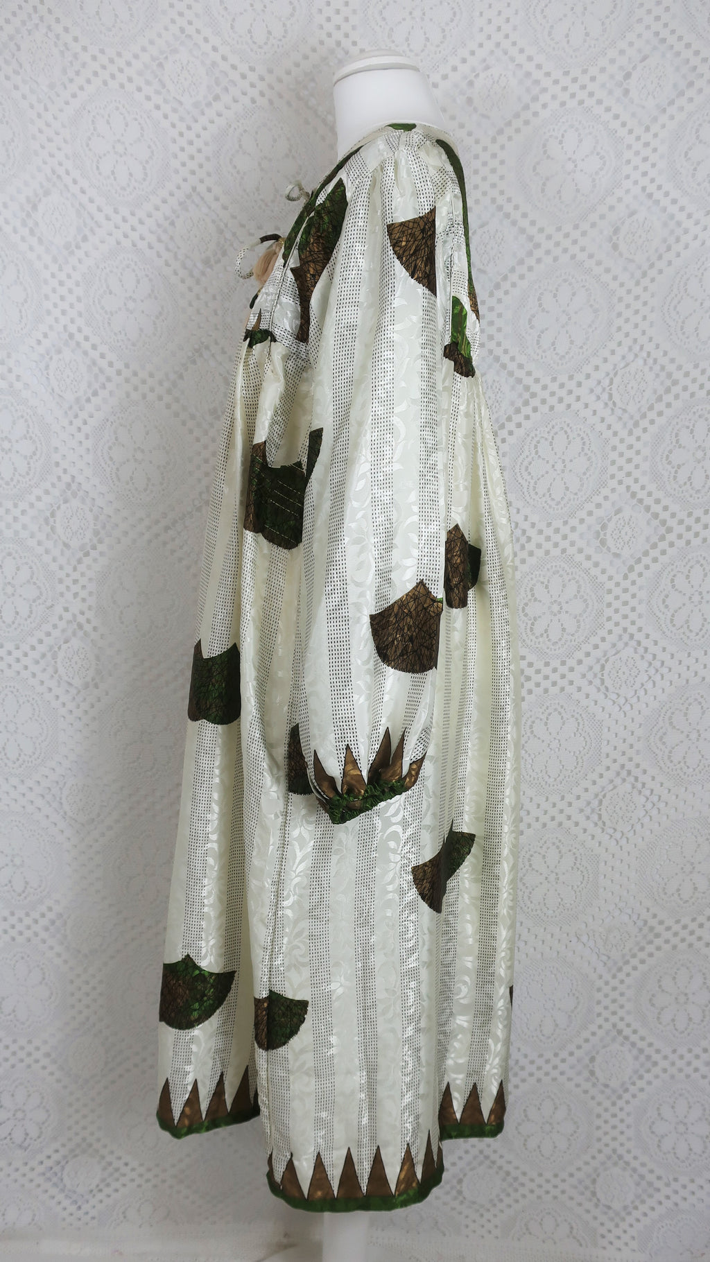 Daphne Smock Dress - Vintage Indian Sari - Ivory & Moss Green Shimmer - S/M