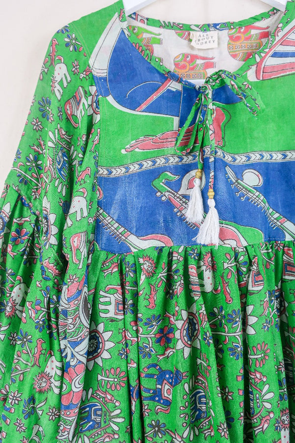 Daisy Smock Top - Grassy Green Animals - Vintage Indian Cotton - Size XS By All About Audrey