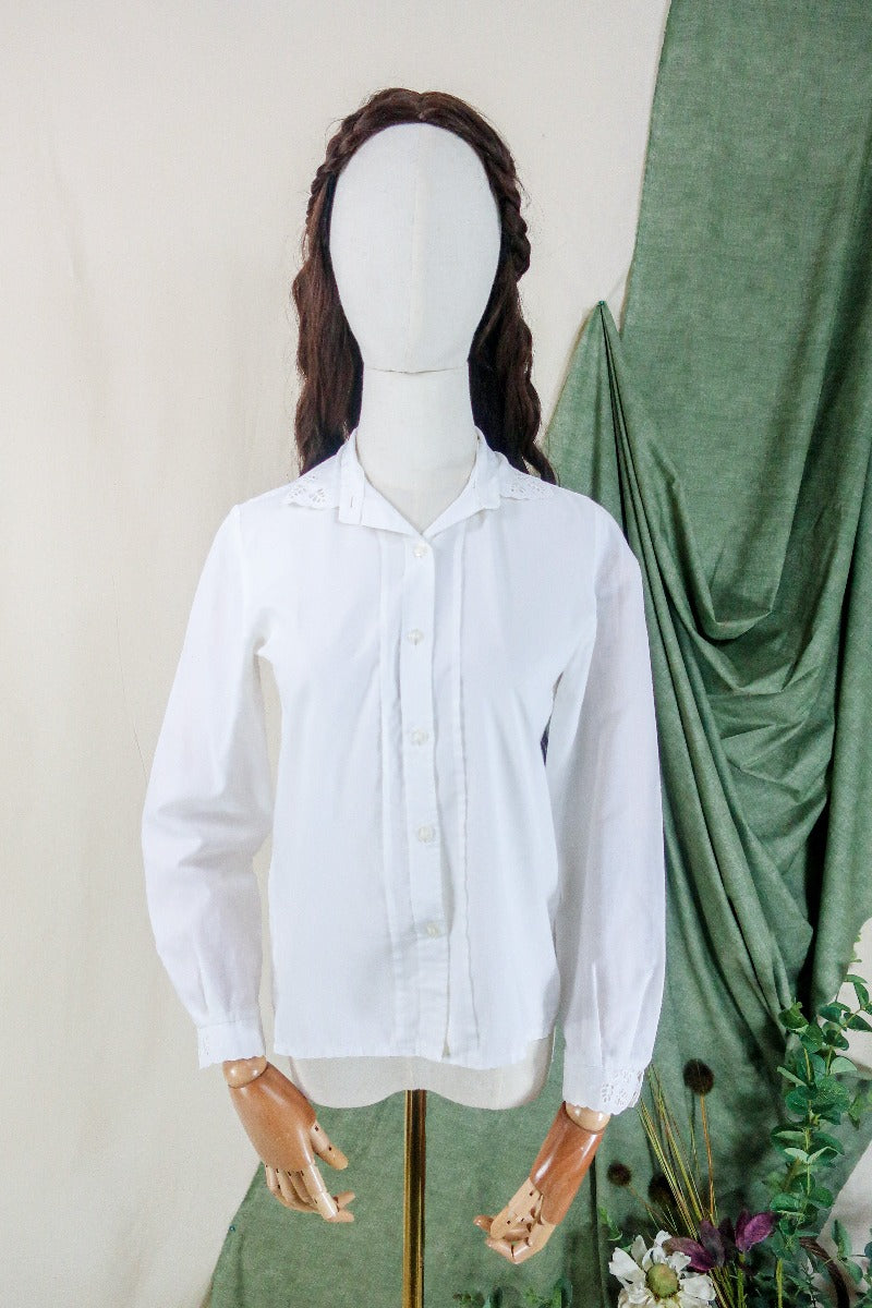 SALE 70's Vintage - White Lace Collared Shirt - Size XS By All About Audrey