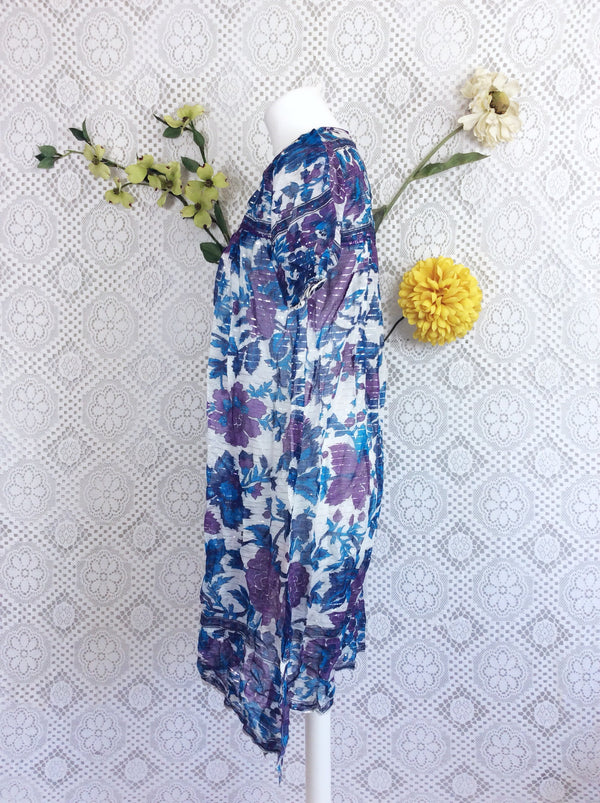SALE Vintage Sparkly Ivory Mauve & Turquoise Floral Smock Dress Size S