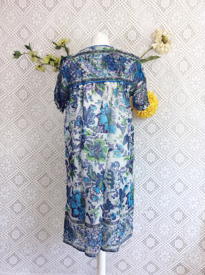 SALE Vintage Sparkly Ivory/Turquoise/Ocean Blue Floral Smock Dress Size S