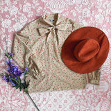 SALE Vintage Blouse - Sand & Red Floral - Size L