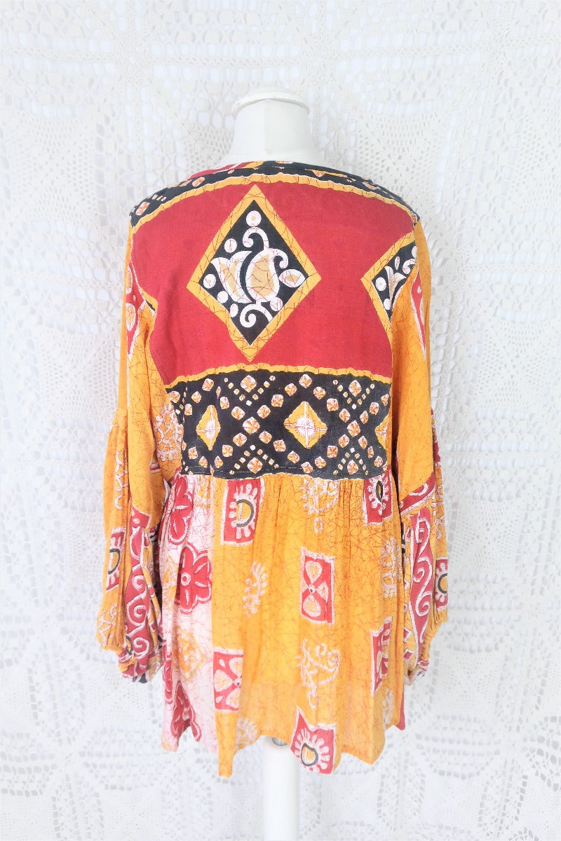 Yellow red and white bold floral patchwork pattern Daisy vintage cotton smock top. All About Audrey