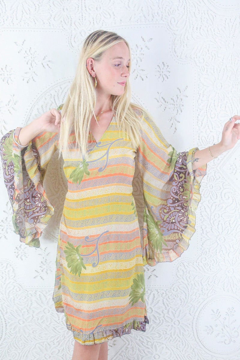 Venus Vintage Sari Midi Dress - Aztec Sun Bright Floral - Size L/XL By All About Audrey