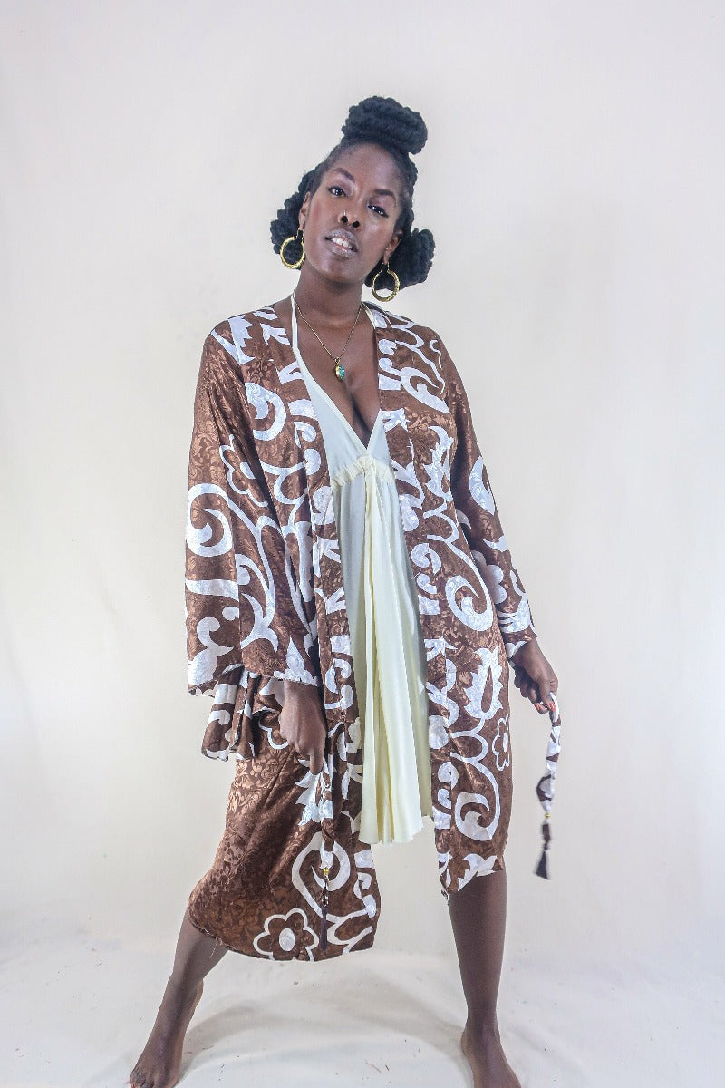 Gemini Kimono - Diamond White & Chocolate Brown Shimmer - Vintage Indian Sari - Size XL by all about audrey