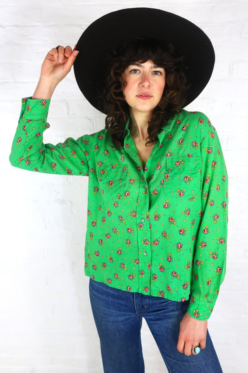 Vintage 70s Shirt - Spring Green Sweet Blossom Print - Size M/L by all about audrey