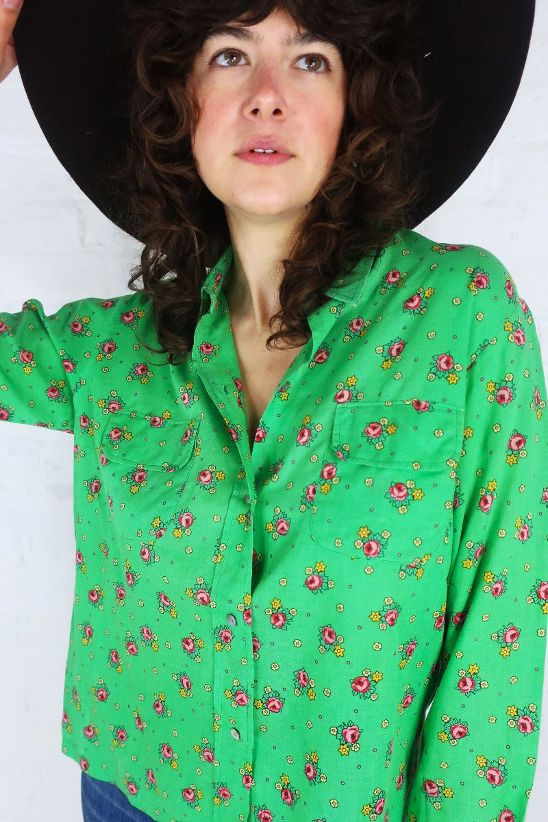 Vintage 70s Shirt - Spring Green Sweet Blossom Print - Size M/L by all about audrey