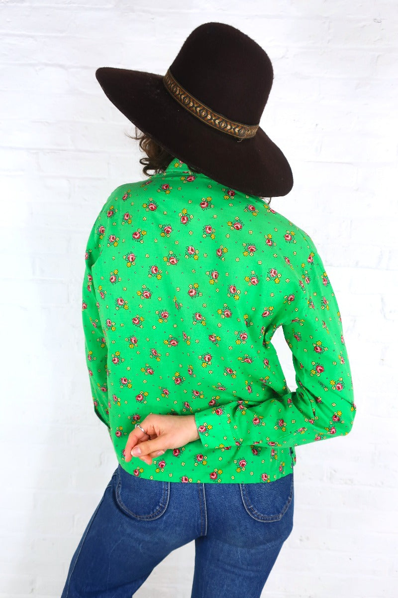 Vintage 70s Shirt - Spring Green Sweet Blossom Print - Size M/L by all about audrey