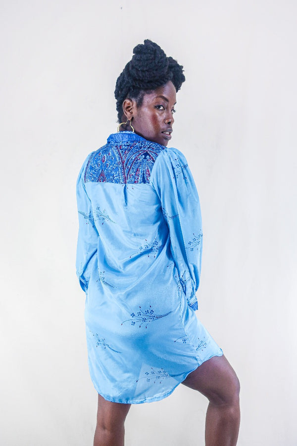Bonnie Shirt Dress - Fountain Blue Daisies - Vintage Indian Sari - Free Size S/M By All About Audrey