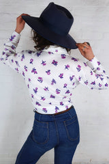 Vintage Retro Dagger Collar Shirt - Pearl & Violet Floral Shirt - Free Size M/L by all about audrey